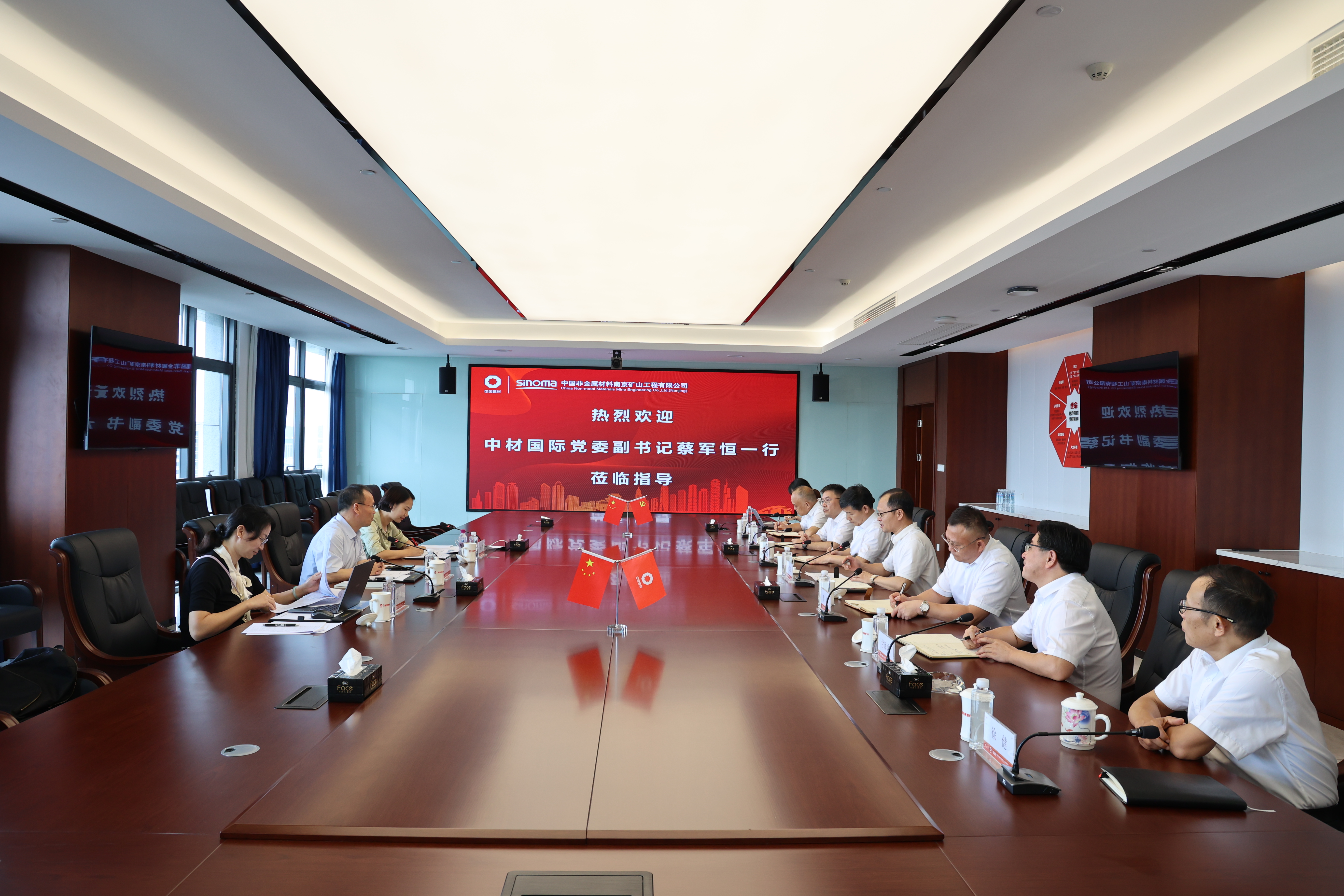 1727077237935733.jpg 381A1284.JPG